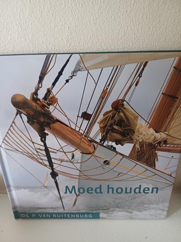 Ds.P.van Ruitenburg,  Moed houden, Boeken, Ophalen of Verzenden, Zo goed als nieuw