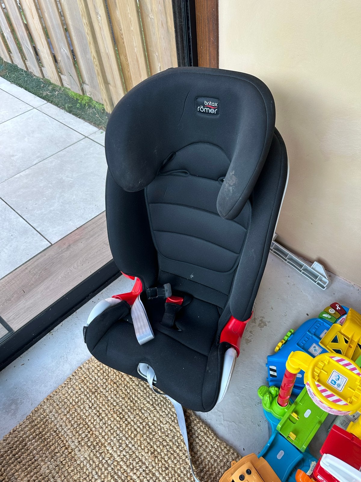 Britax Römer autostoel - Zwart, gebruikt, Ophalen, Romer, Zijbescherming, 9 t/m 36 kg