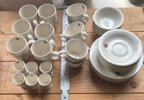 Royal Orchid Stoneware Servies - 6-delig Lavendel Set, Ophalen, Gebruikt, Overige stijlen, Aardewerk