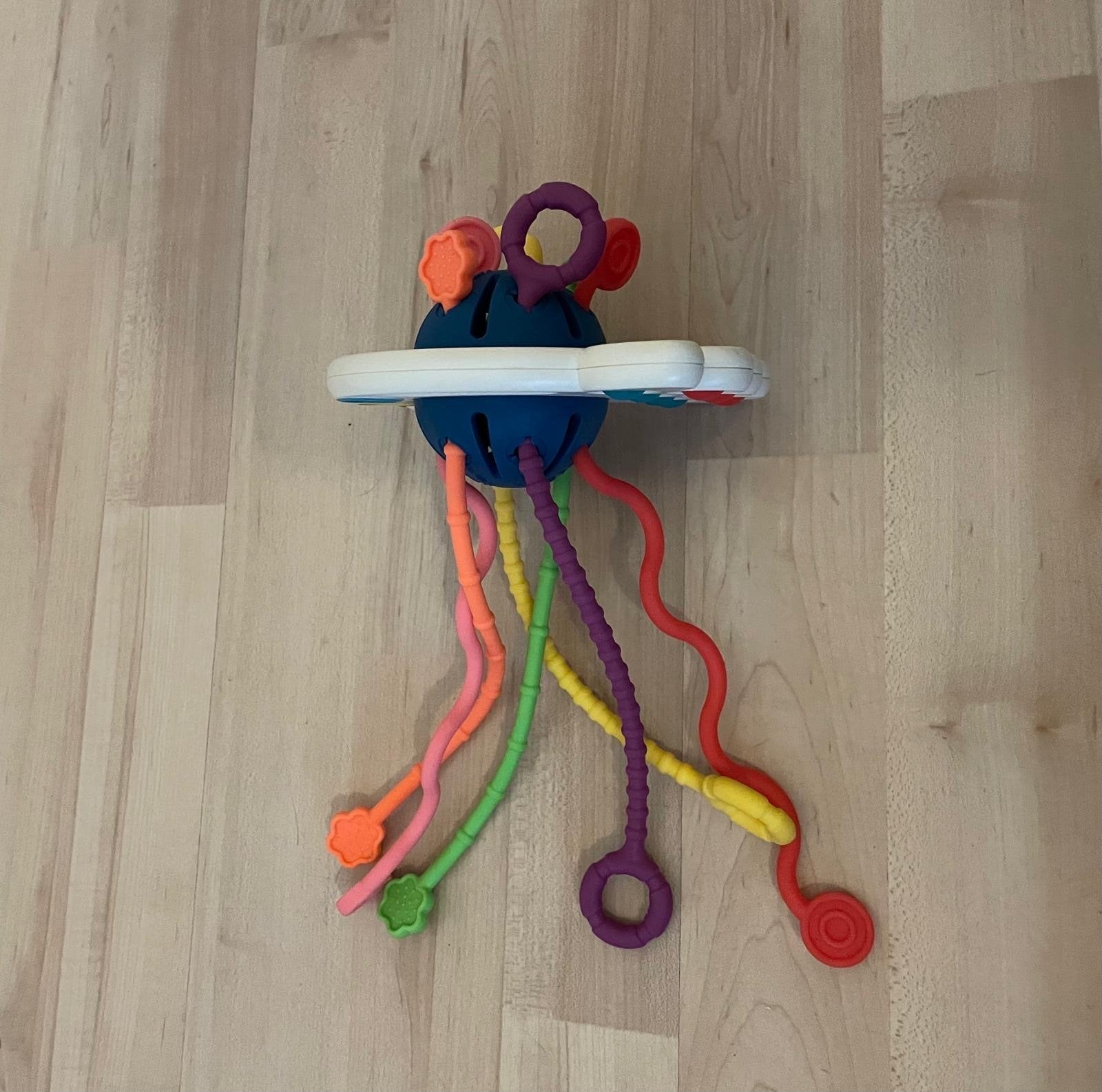 Baby speelgoed met trekkoorden en pop-it, Ophalen of Verzenden, Zo goed als nieuw, Overige typen