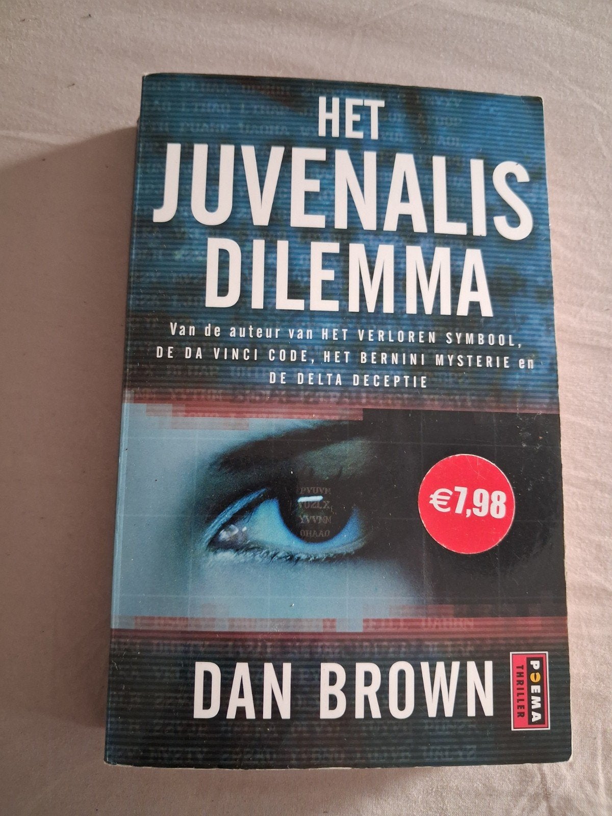 Het Juvenalis Dilemma - Dan Brown (Thriller), Ophalen of Verzenden, Gelezen, Dan Brown
