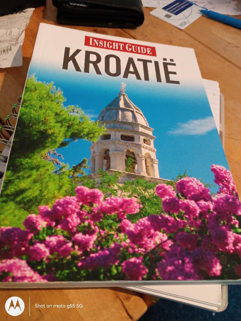 kroatie insight guide, Boeken, Reisgidsen, Overige merken, Europa, Ophalen of Verzenden, Reisgids of -boek
