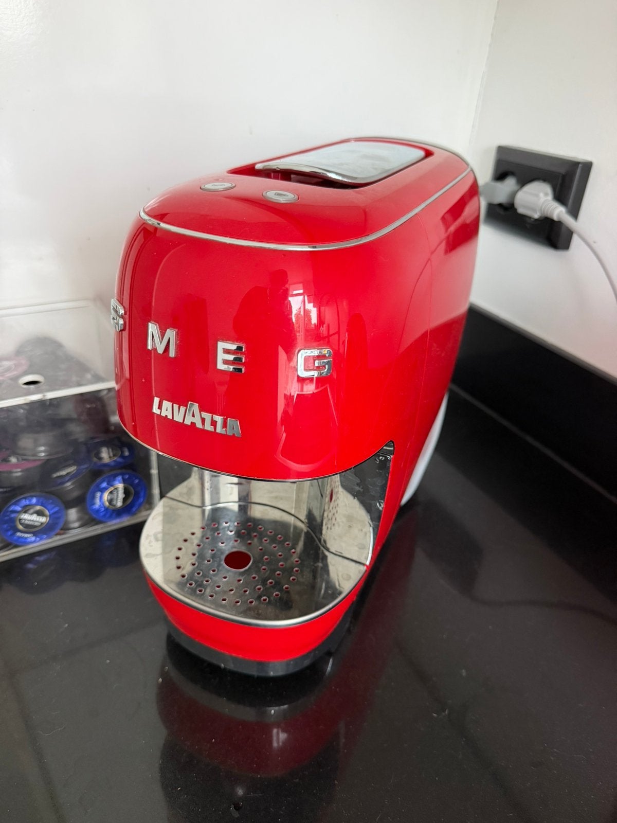 Smeg x Lavazza koffiezetapparaat, jaren 50 look, 10 kopjes of meer, Ophalen of Verzenden, Zo goed als nieuw, Koffiemachine