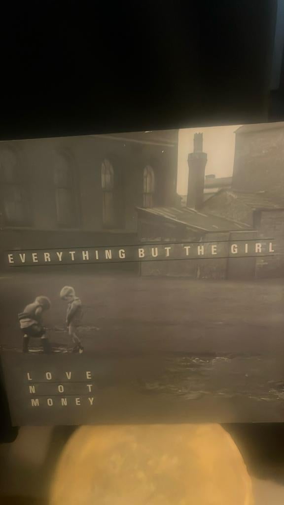 Everything But The Girl - Love Not Money (Vinyl LP), Cd's en Dvd's, Vinyl | Pop, Zo goed als nieuw, 1980 - 1989, 12 inch, Ophalen