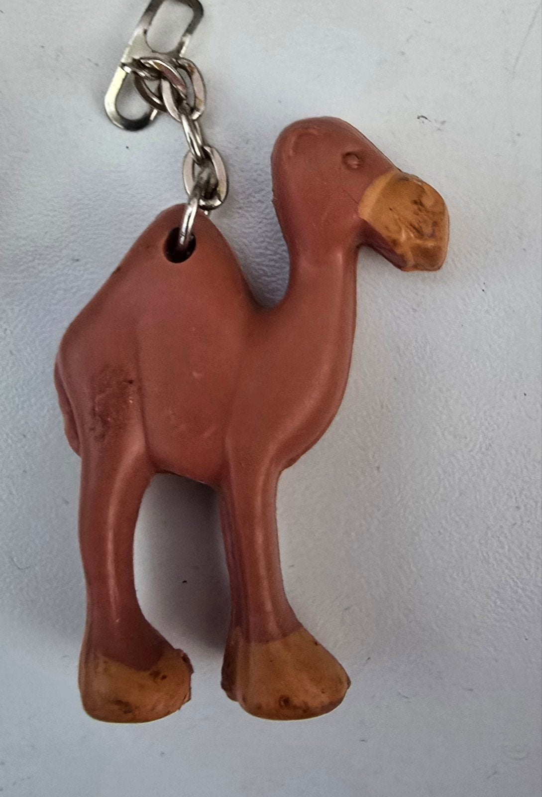 Sleutelhanger Kameel - Uniek en Speels Accessoire, Ophalen of Verzenden, Gebruikt, Dier of Natuur