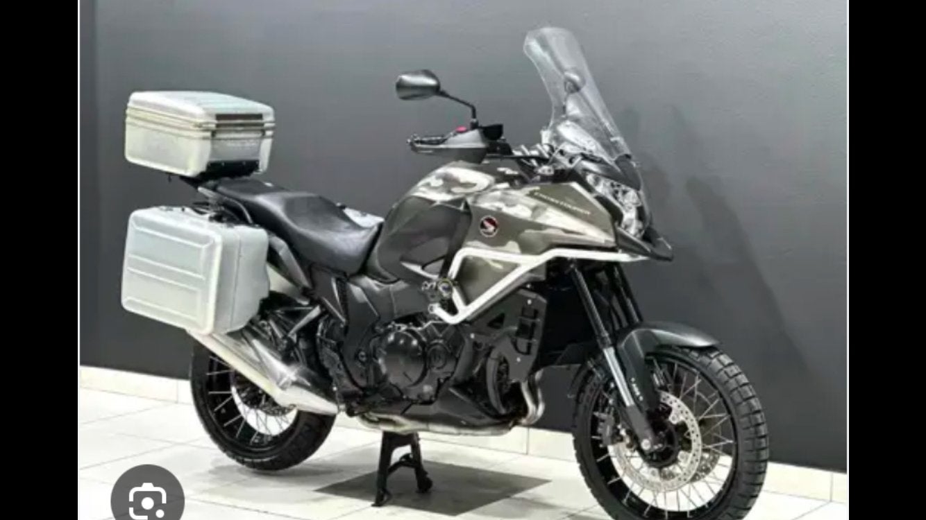 Honda vfr 1200 x gezocht, Motoren, Motoren | Honda, Sportuitlaat, 4 cilinders, Motorrijbewijs A, Particulier