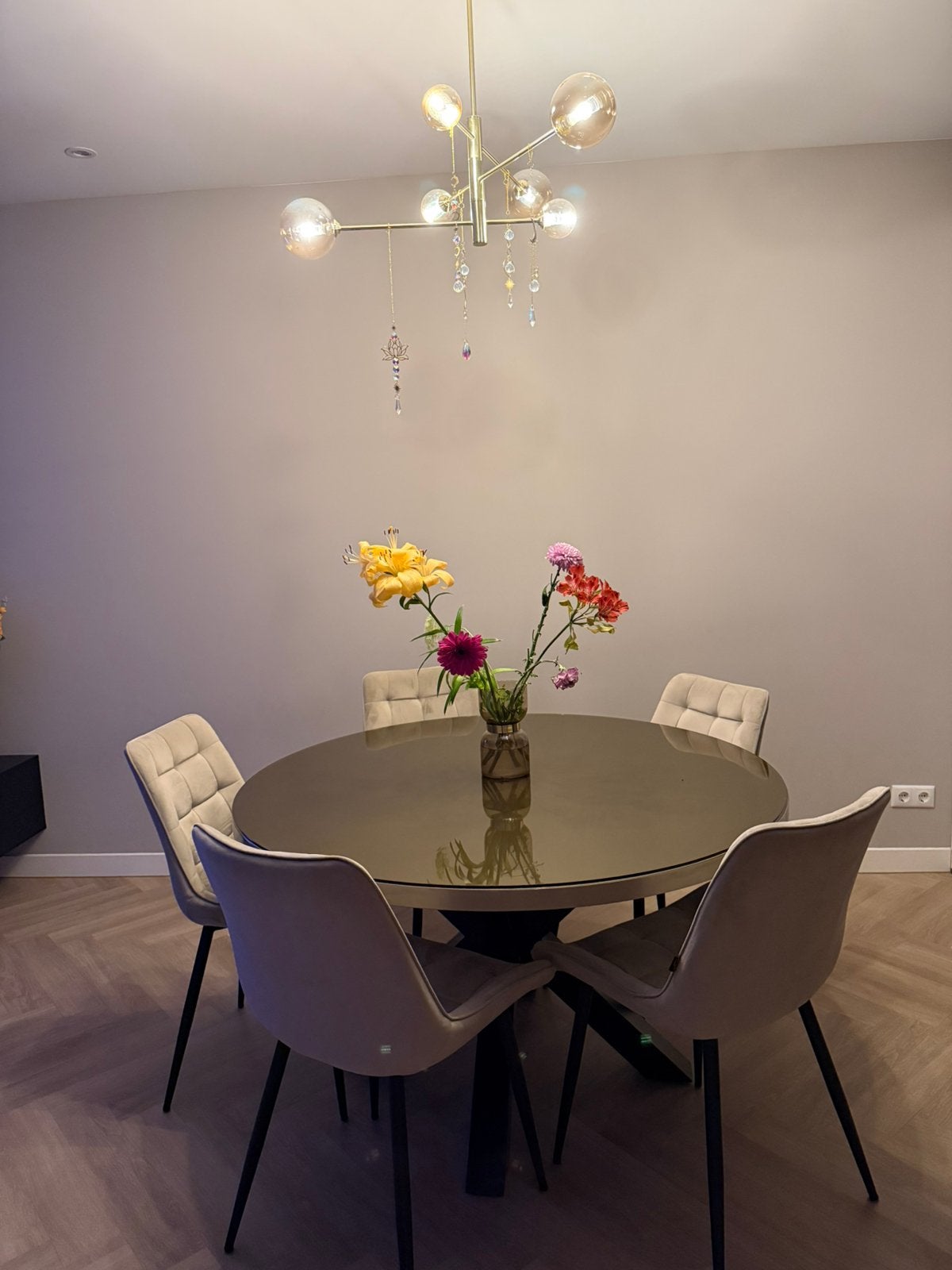 Ronde eettafel, Ophalen, 100 tot 150 cm, Rond, Zo goed als nieuw