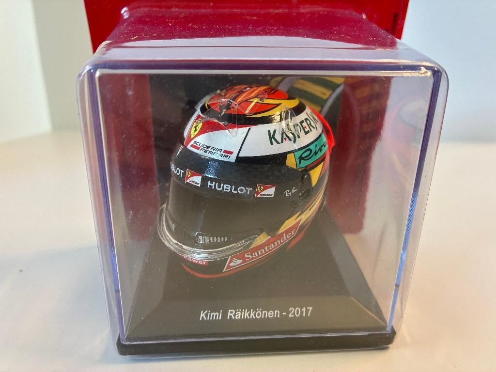 69815: Helm - F1 - Kimi Raikkonen - Ferrari - 2017 - Spark, Werkstraße 1, 90765 Fürth, Germany, Overige typen, Nieuw, Spark Germany