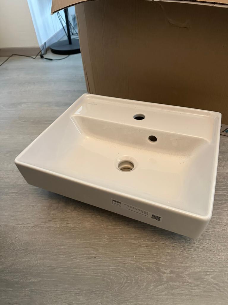 Villeroy & Boch wastafel 45x37 Alpine White + Push Open, Huis en Inrichting, Badkamer | Badkamermeubels, Ophalen, Minder dan 50 cm