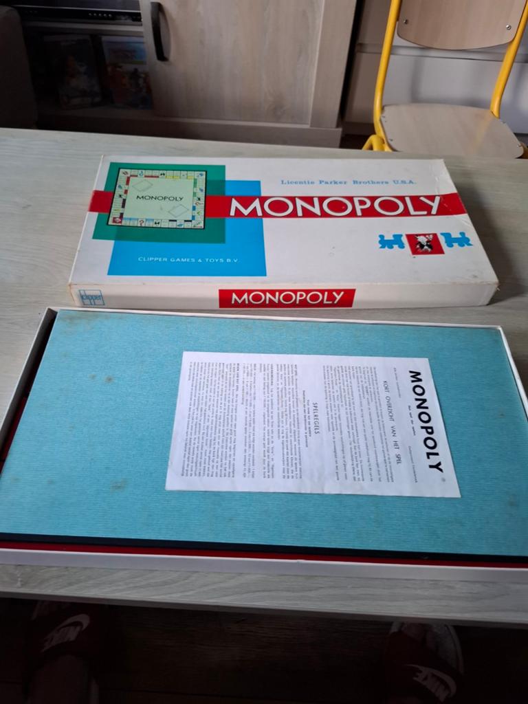 Vintage Monopoly Bordspel - Clipper Games & Toys B.V., Gebruikt, Vijf spelers of meer, Onbekend@example.com, Onbekend, Nederland