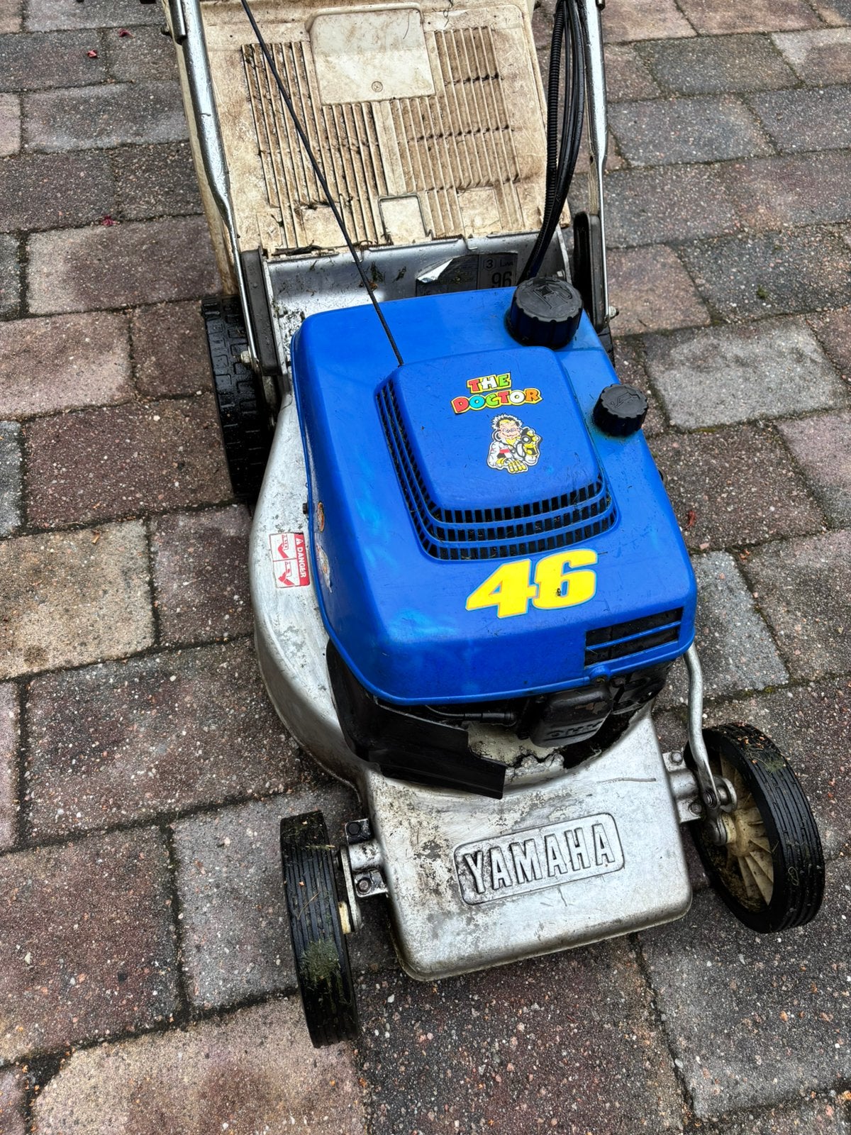 Yamaha YLM 446 benzinemaaier - maaidek verrot, Tuin en Terras, Ophalen, Cirkelmaaier, Gebruikt, Opvangbak