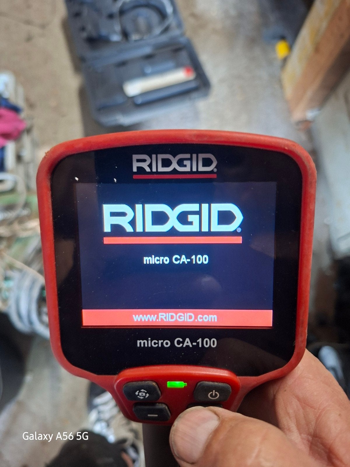 RIDGID micro CA-100 inspectiecamera, Ophalen