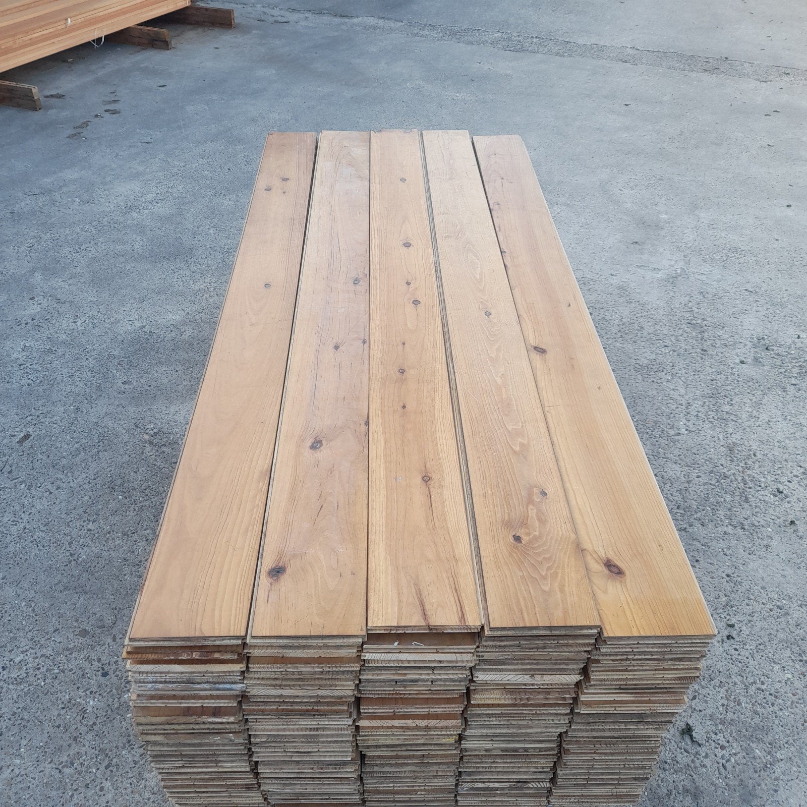 Massief grenen vloer 69 m2 vloerdelen 19,3 cm breed, Ophalen, Gebruikt, Vloerdelen of -planken, 10 m² of meer