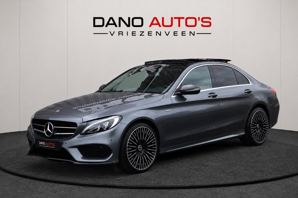 Mercedes-Benz C-Klasse 180 AMG Edition Leer/Pano/Camera/20'', Auto's, Mercedes-Benz, Automaat, 1325 kg, 4 cilinders, 157 pk
