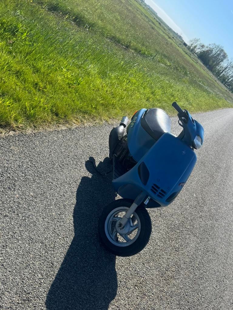 Type 2 70 cc, Fietsen en Brommers, Scooters | Yamaha, Ophalen of Verzenden, Zo goed als nieuw, Tweetakt, Aerox