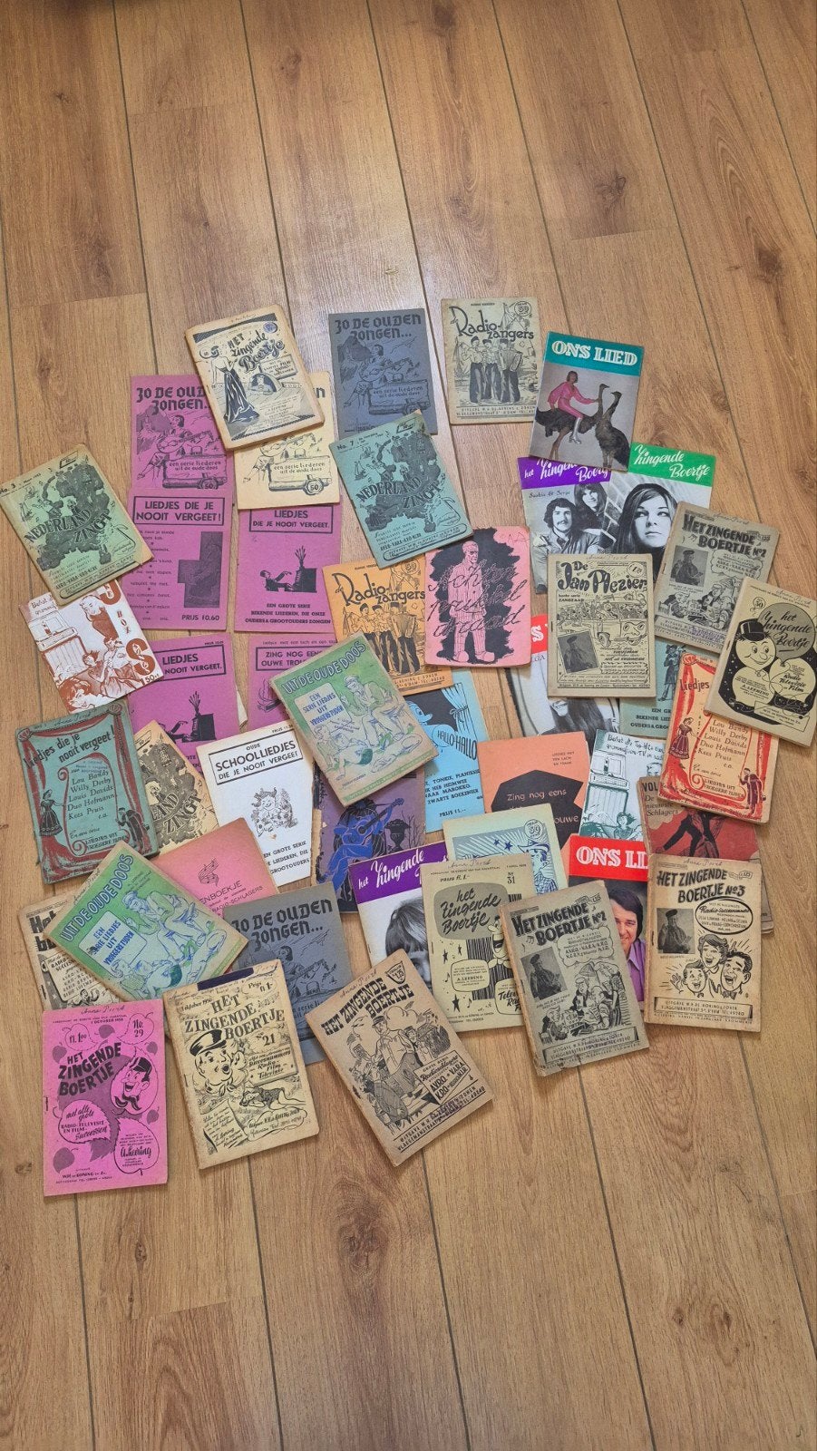Vintage Liedjesbundels - Het Zingende Boertje & Meer, Ophalen, Gelezen, Algemeen