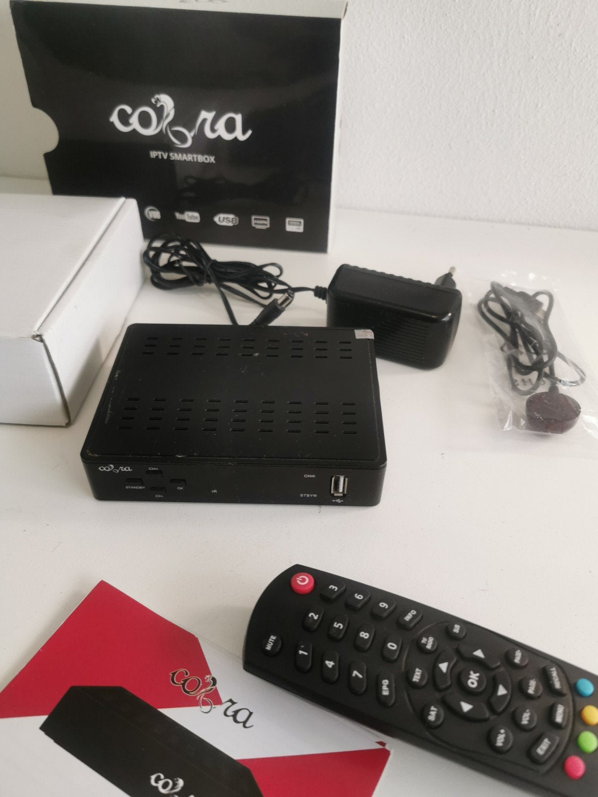 Cobra IPTV Smartbox - Nieuw in doos, Ophalen of Verzenden, Nieuw, HDMI, Zonder harde schijf