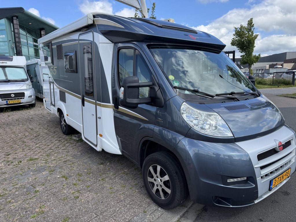Bürstner Fifty Five 690 T Enkele bedden cruise&, Ringverwarming, Koelkast, Fiat, Luifel