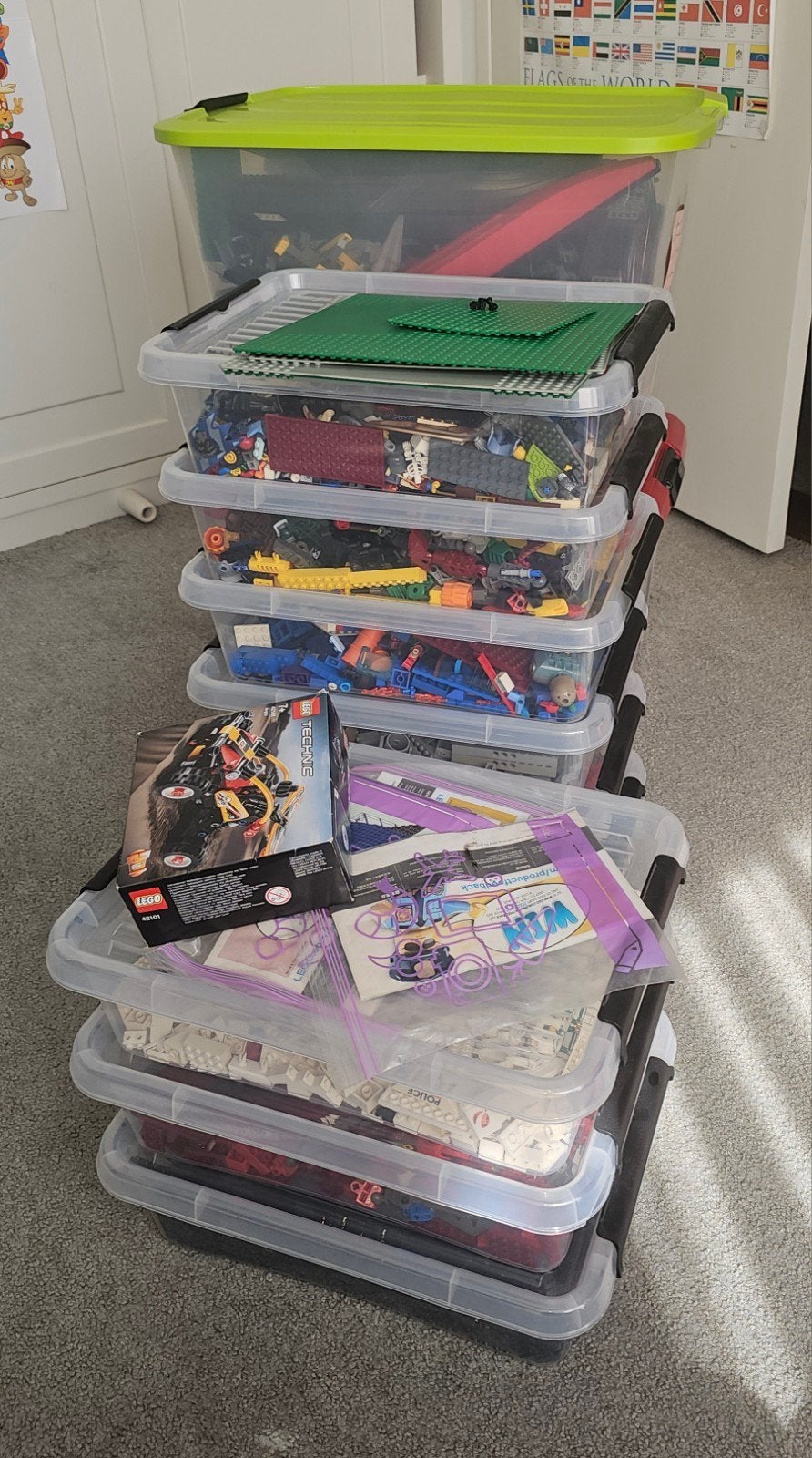 Grote partij LEGO 31 KG incl. bakken – Technic / figuren / p, Ophalen, Gebruikt, Lego