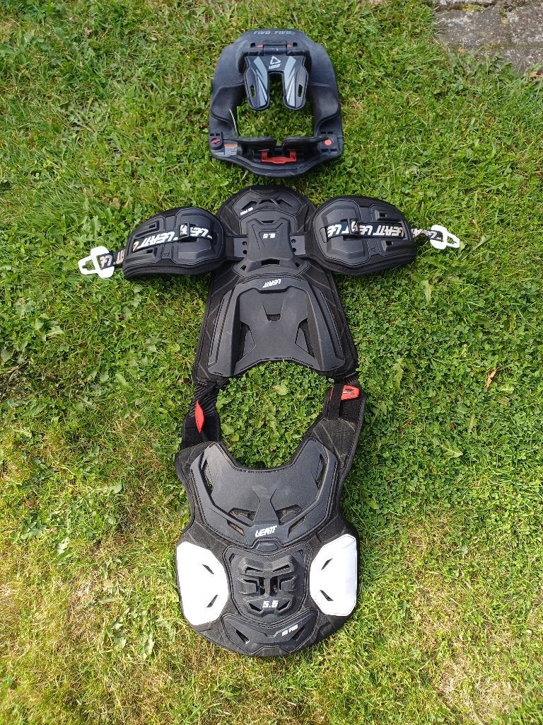 Leatt neck body protector 5.5, Motorcrosskleding, Kinderen, Ophalen of Verzenden, Leatt