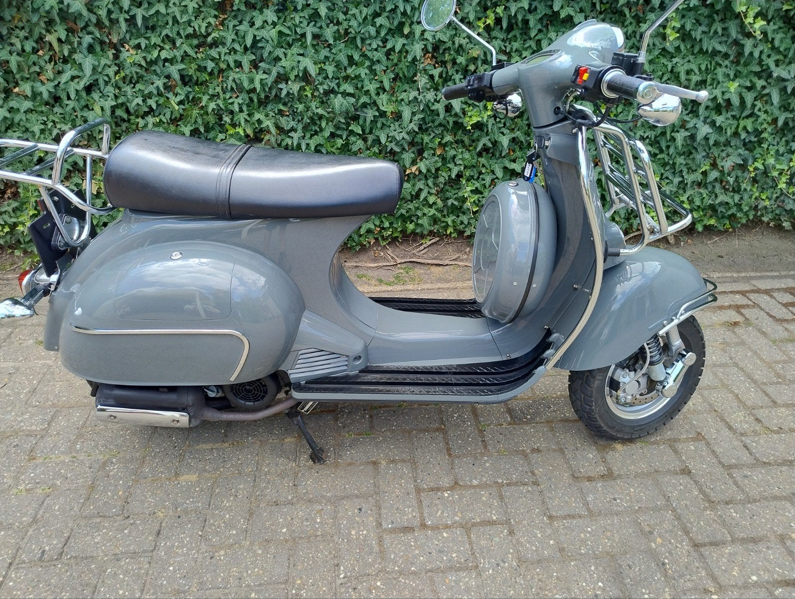 Neco Abruzzi 125cc Scooter - Nieuwstaat, Slechts 1030 km!, Ophalen, Overige modellen, Zo goed als nieuw