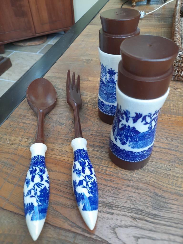 Delfts blauw peper en zoutstel en lepel met vork, Ophalen of Verzenden