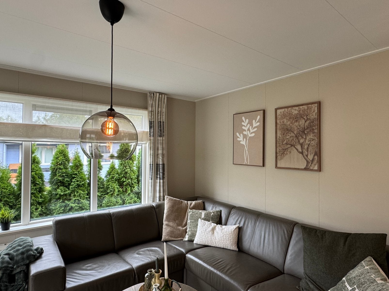 Stijlvolle hanglamp – smoked glas, Huis en Inrichting, Ophalen of Verzenden, Zo goed als nieuw, Glas, E27 (groot)