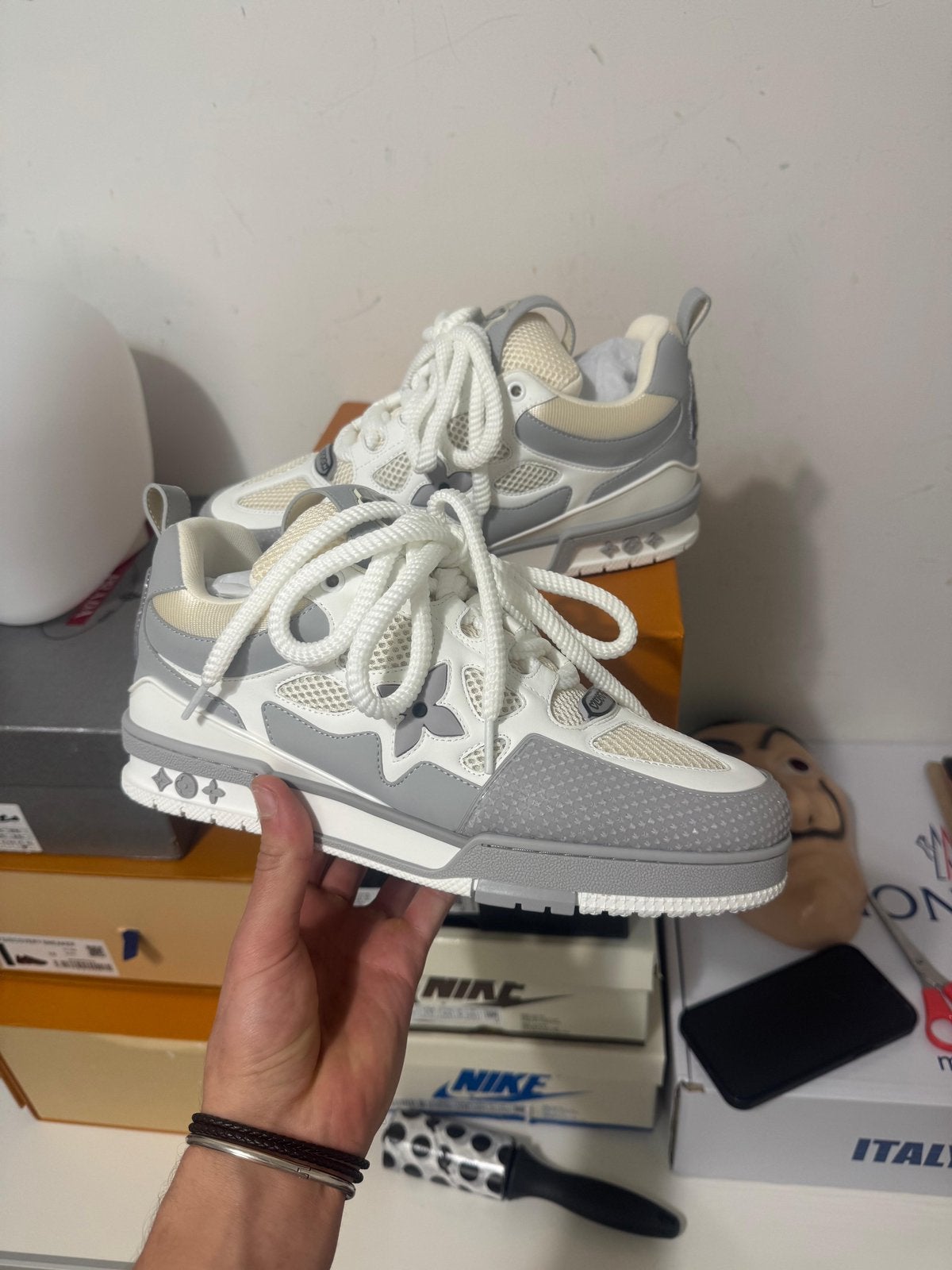 Louis Vuitton LV Skate Sneaker wit, Kleding | Heren, Schoenen, Ophalen of Verzenden, Nieuw, Wit