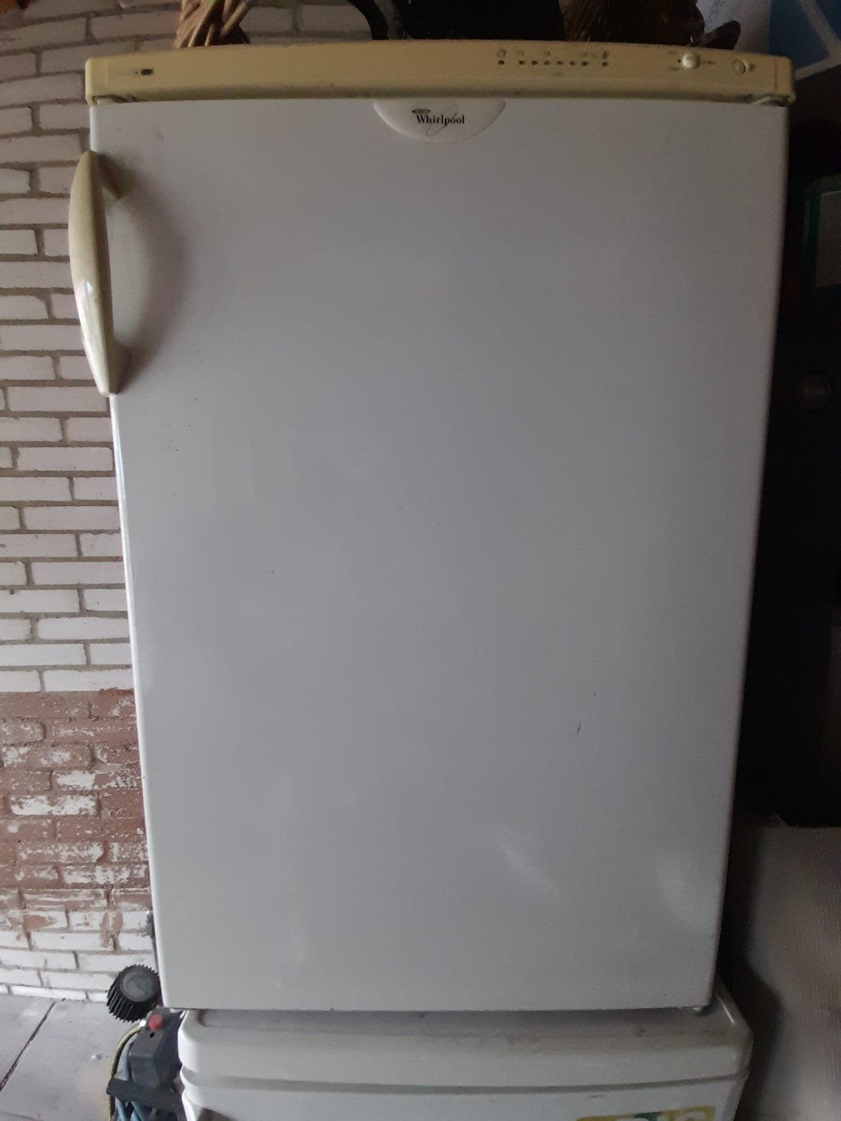 Whirlpool tafelmodel vriezer, Witgoed en Apparatuur, Vriezers en Diepvrieskisten, Ophalen, Gebruikt, Minder dan 60 cm, 85 tot 120 cm