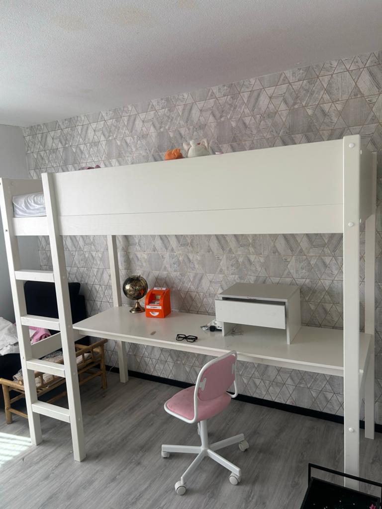 Witte Hoogslaper met Bureau - petite amelie, Eenpersoons, Ophalen of Verzenden, Zo goed als nieuw, 200 cm