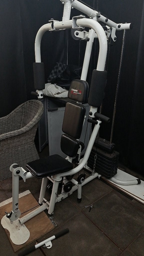 Stamm Bodyfit Homegym – Krachtstation, Ophalen, Benen, Krachtstation, Zo goed als nieuw