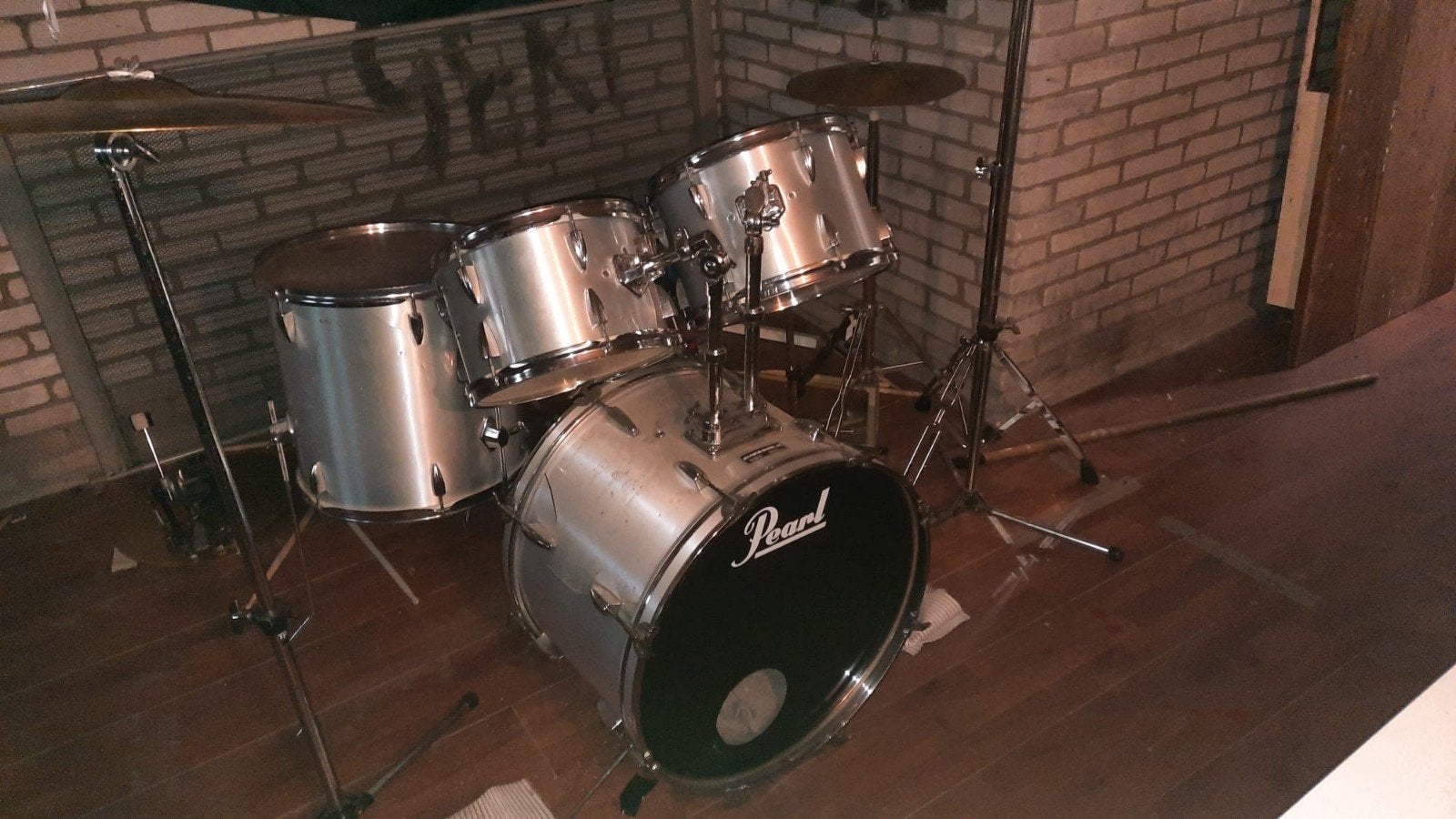 Pearl kit met Zildjian bekkens