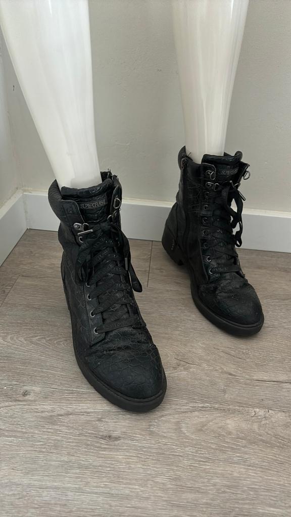 Supertrash Bella dames veterboots met crocoprint maat 41, Ophalen of Verzenden, Zo goed als nieuw, Zwart