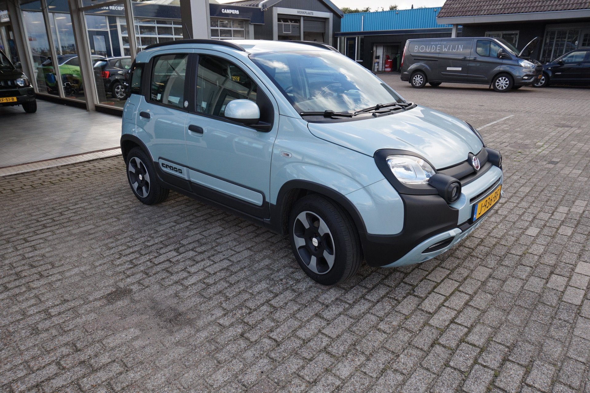 Fiat Panda 1.0 Hybrid Launch Edition , 1eig Org NL Incl nw a, Auto's, 12 maanden, Stof, Panda, 4 stoelen