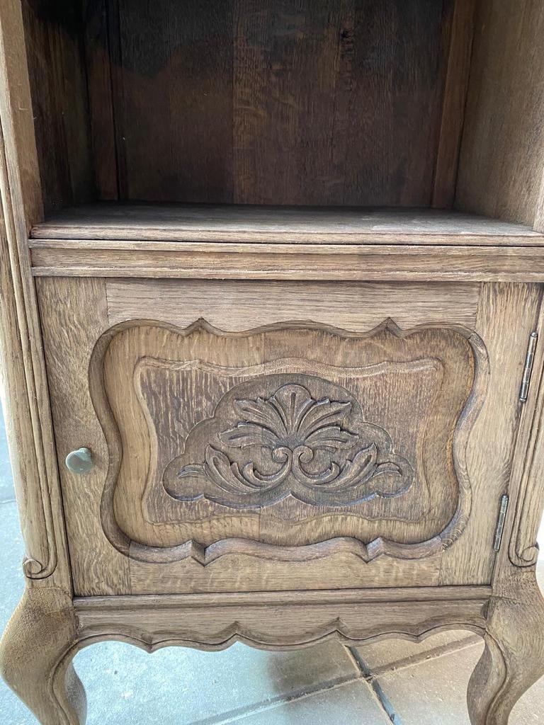 Smal Frans eiken landelijk kastje, Ophalen