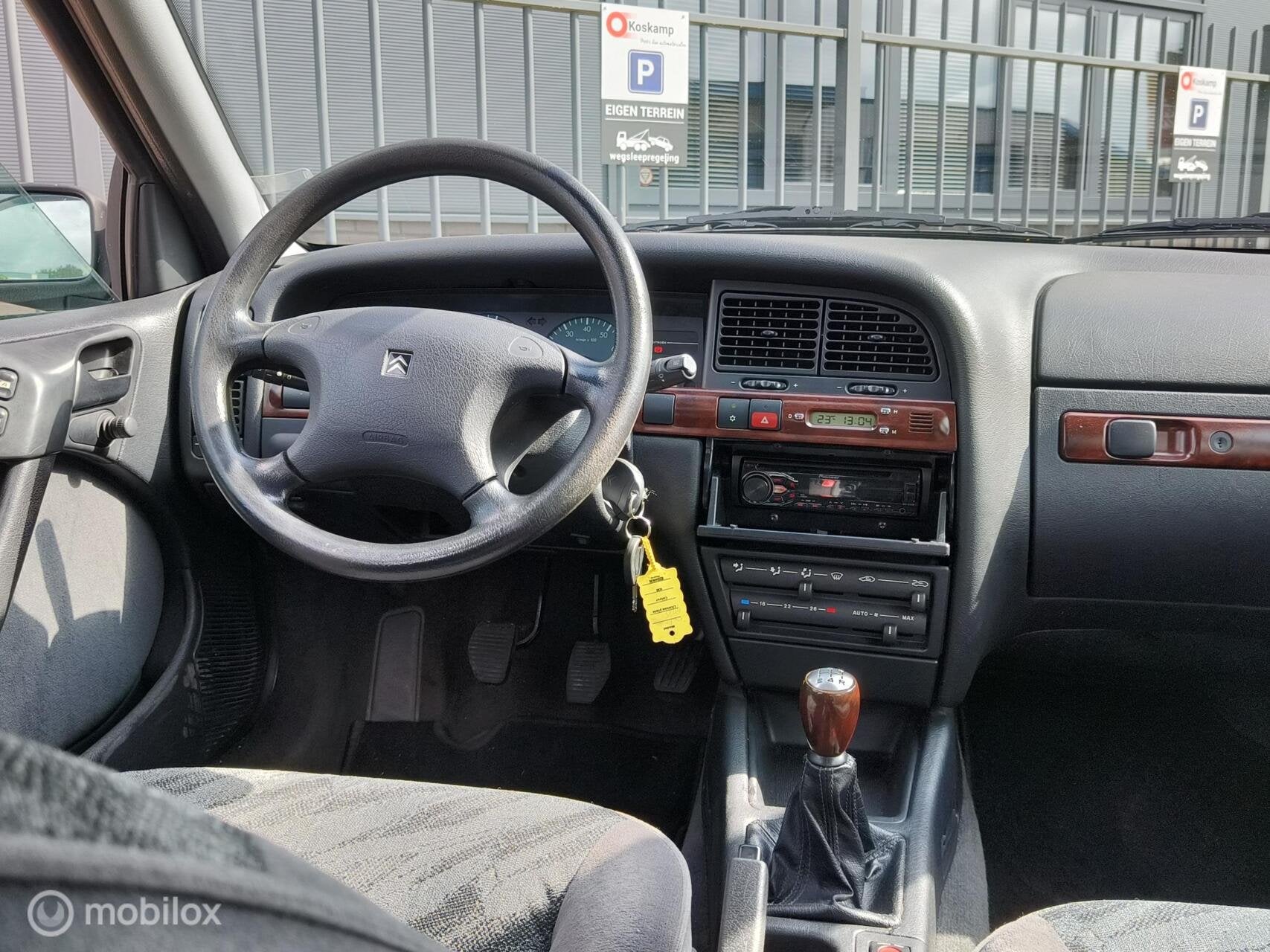 Foto 13 van Citroen Xantia 1.8i | airco | 88dkm | trekhaak | izgs