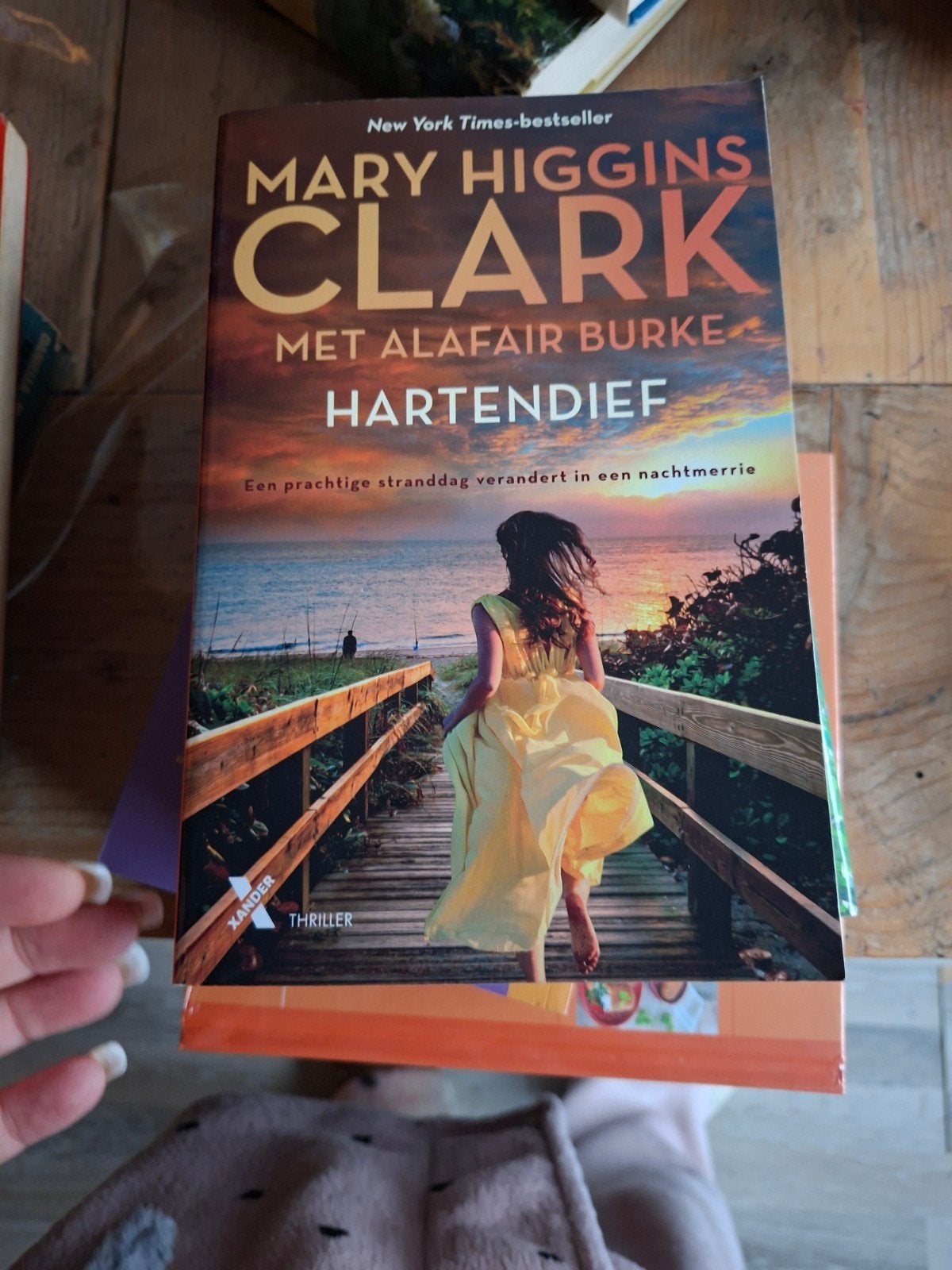 Hartendief - Mary Higgins Clark & Alafair Burke, Ophalen of Verzenden, Zo goed als nieuw, Mary Higgins Clark, Alafair Burke, Wereld overig