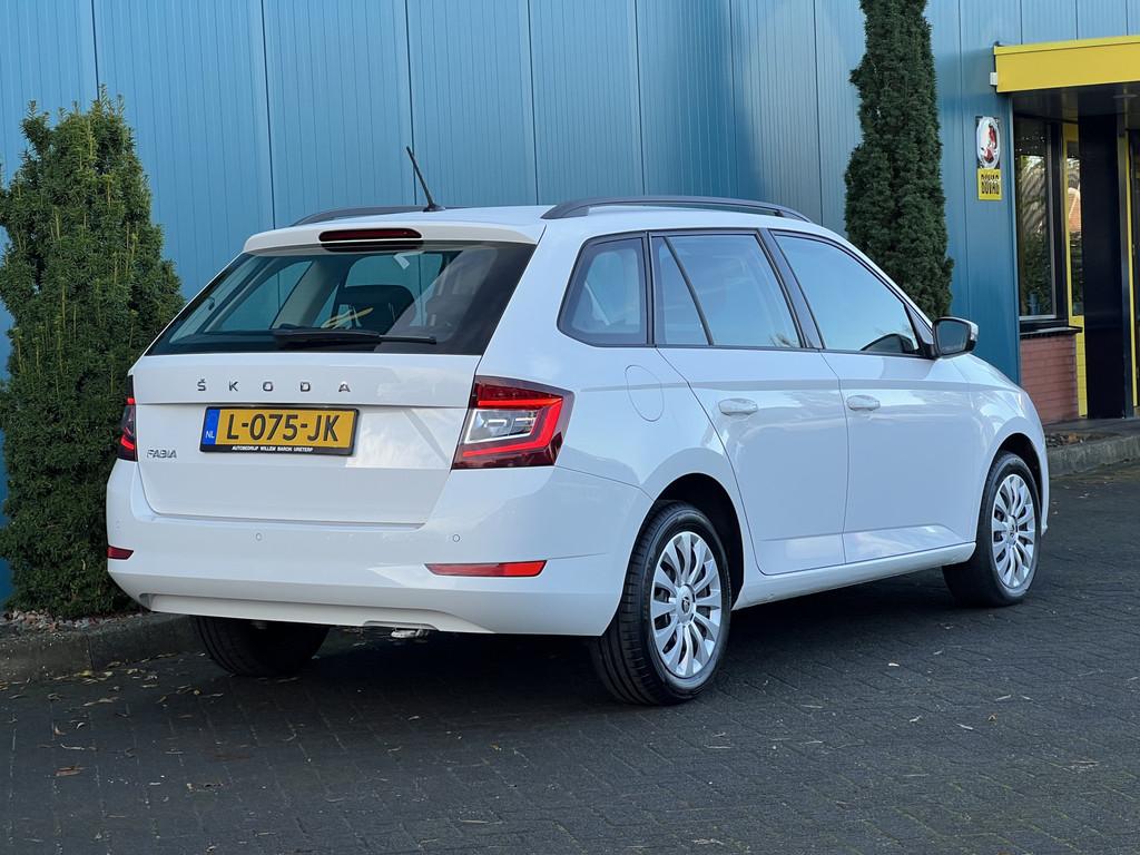 Skoda Fabia Combi 1.0 TSI Ambition CARPLAY | CRUISE | NAVI |, Auto's, Stof, Gebruikt, Euro 6, 1036 kg