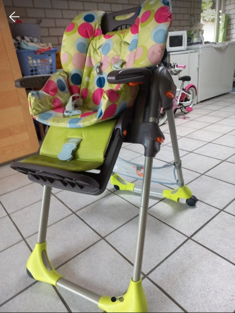 Kinderstoel met vrolijk design chicco polly, Ophalen, Gebruikt, Overige typen, Gordel(s)
