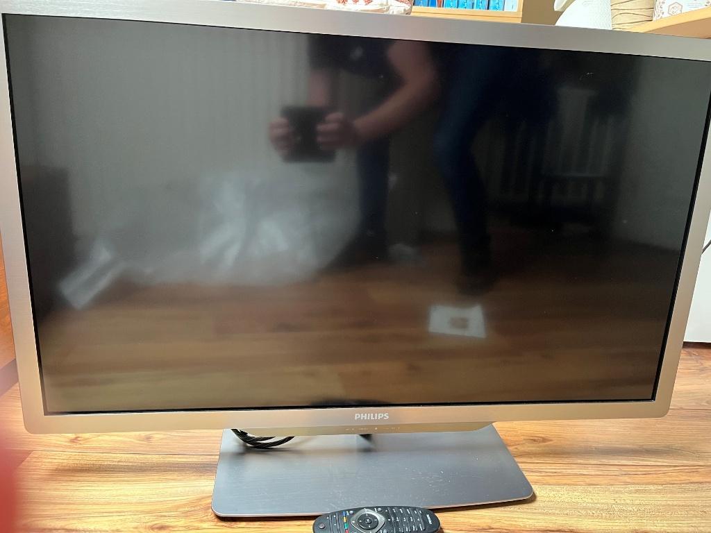 Philips TV (7000 LED series) 42 inch, Audio, Tv en Foto, Televisies, Ophalen, Philips, 50 Hz, 100 cm of meer