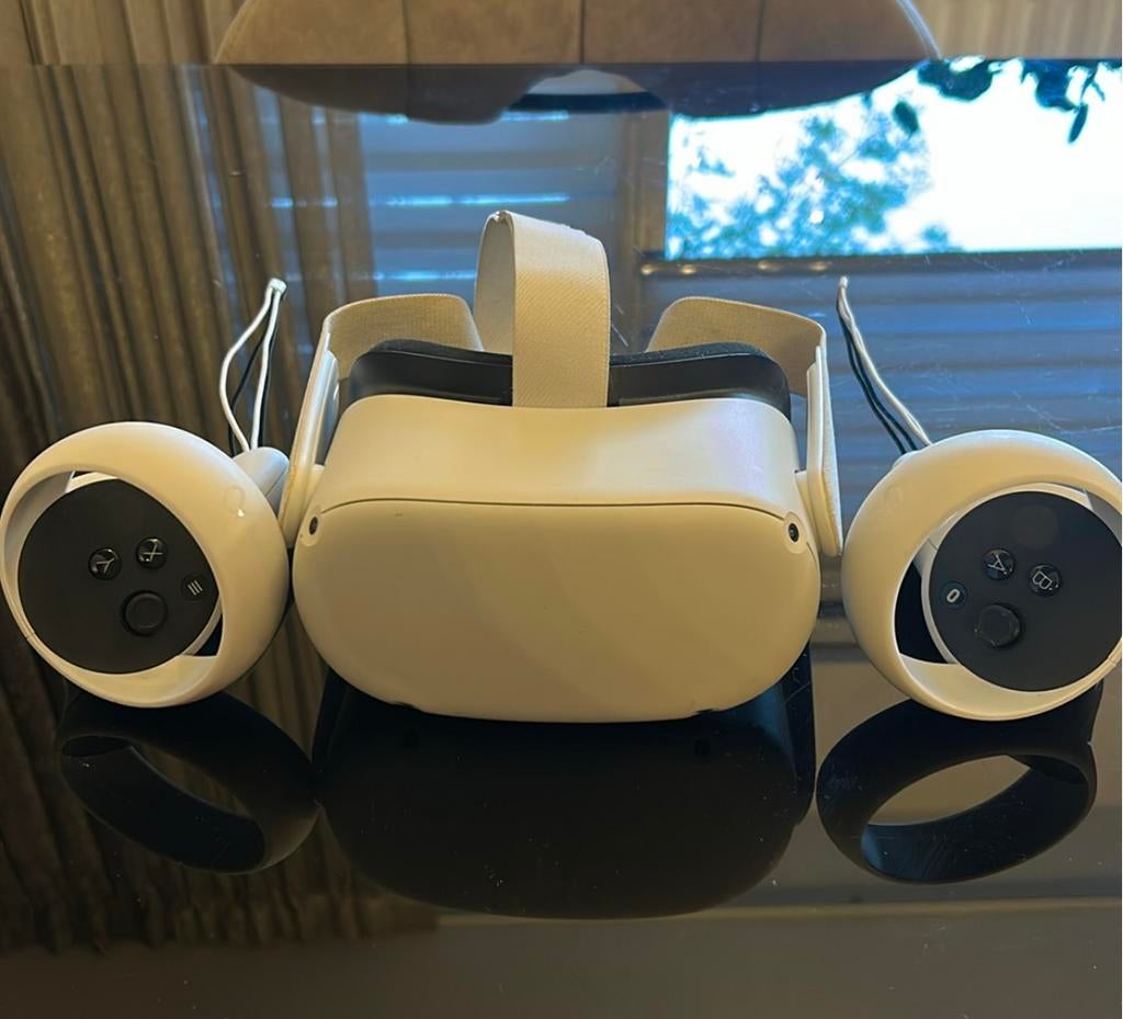Oculus Quest 2. 256GB, Spelcomputers en Games, Virtual Reality, Ophalen of Verzenden, Gebruikt