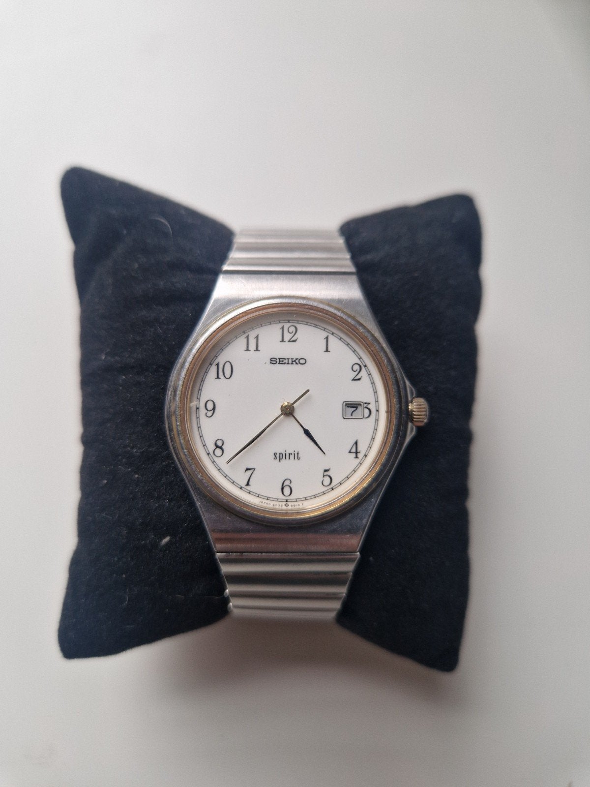 Vintage Seiko Spirit Quartz Horloge - Witte Wijzerplaat, Sieraden, Tassen en Uiterlijk, Horloges | Dames, Gebruikt, Staal, Polshorloge