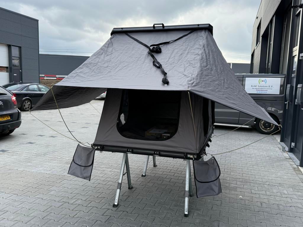 Nieuw in folie aluminium xxl daktent met dragers en luifel, Ophalen of Verzenden, Nieuw, Tot en met 3