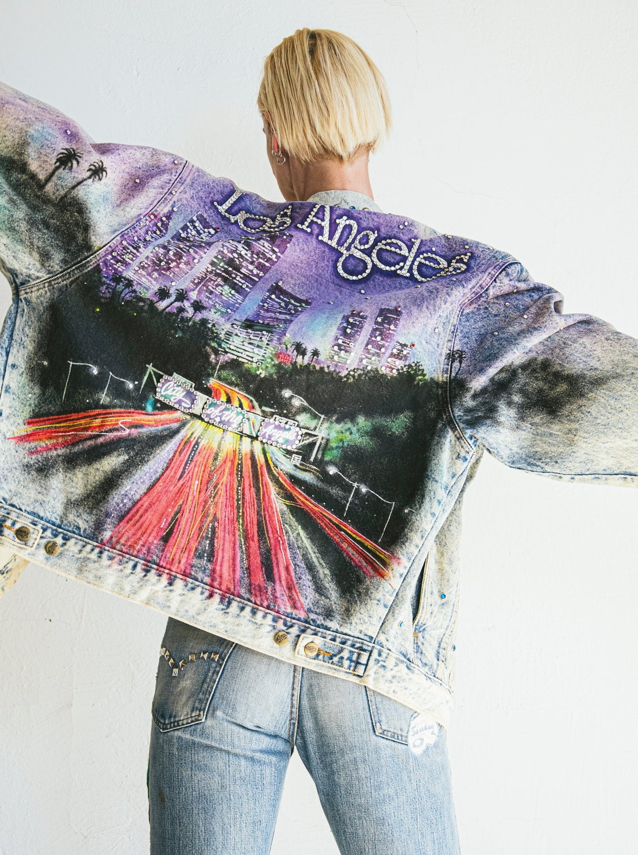 GEZOCHT: Tony Alamo Los Angeles denim jackets, Meerkleurig, Maat 46/48 (XL) of groter, Ophalen of Verzenden, Jasje