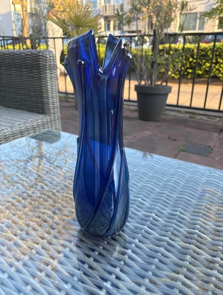 Handgeblazen Kobaltblauwe Iriserende Kunstglas Vaas, Ophalen