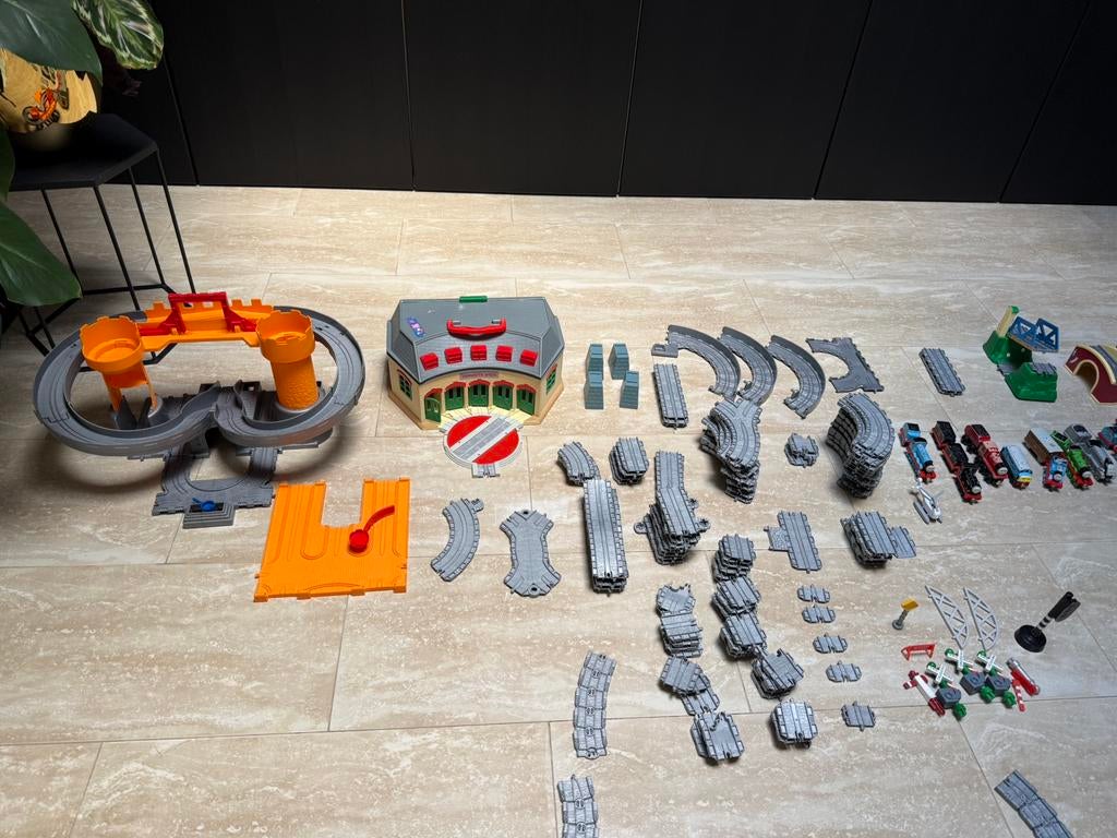 Grote Thomas de Trein set + veel treinen & rails, Ophalen of Verzenden, Gebruikt