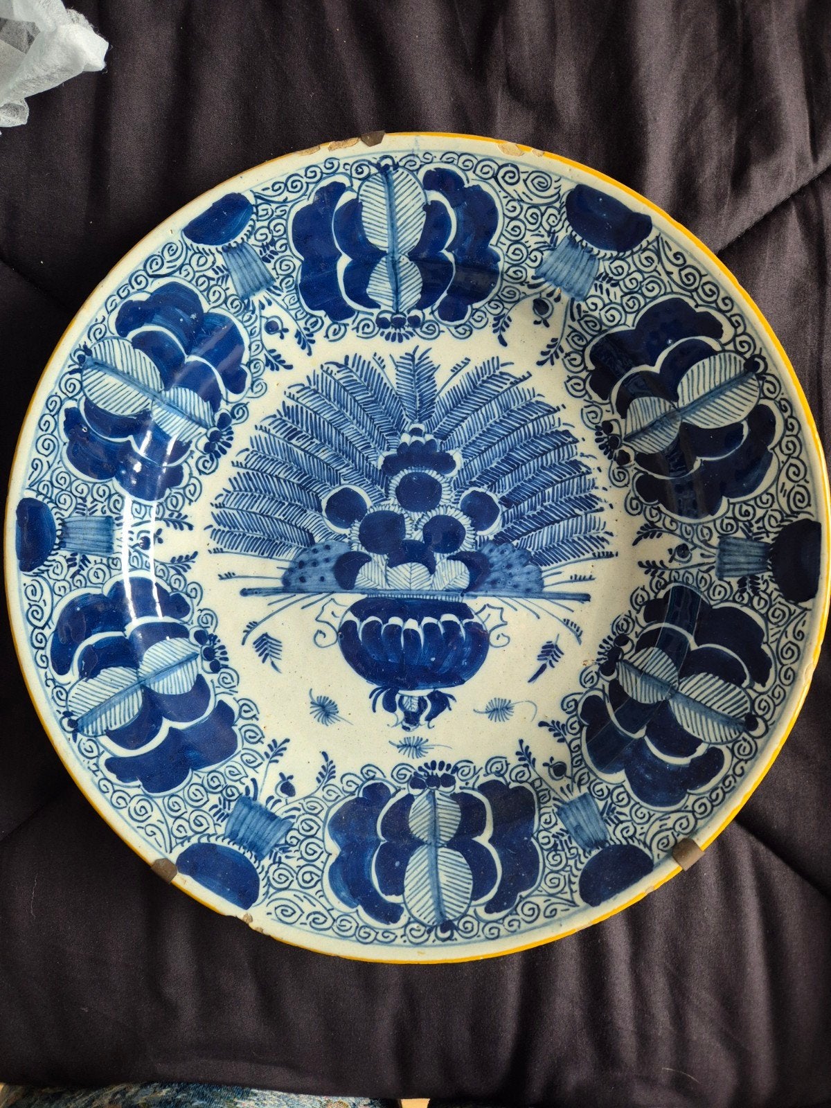 18e-eeuws Pauwenbord Porceleyne Claeuw - 34cm, Antiek en Kunst, Ophalen of Verzenden
