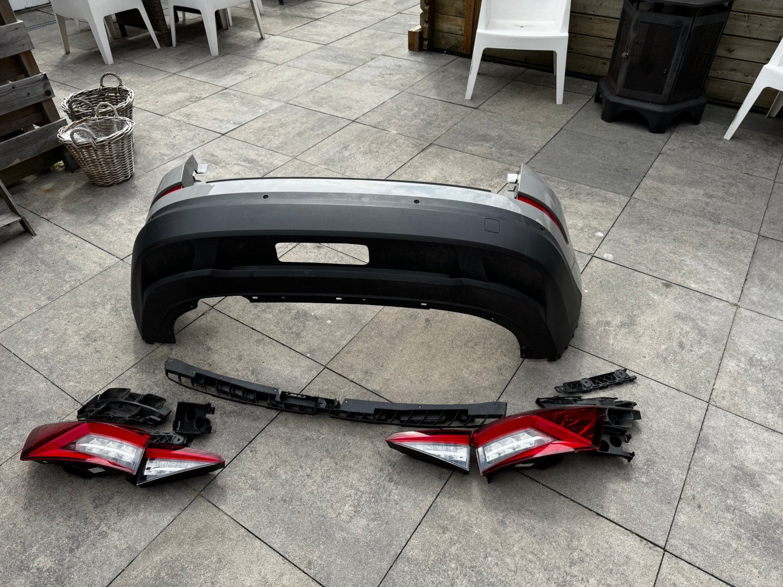 Skoda kodiaq achterbumper en achterlichten, Ophalen, Gebruikt, Bumper, Achter