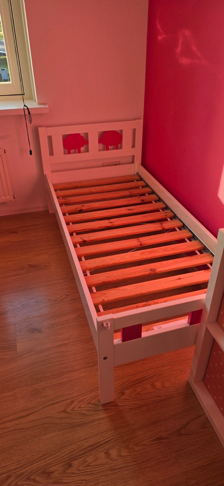 gratis IKEA kinderbed 70x160cm met roze boog en uitvalrand, Ophalen, Gebruikt, 70 tot 85 cm, 140 tot 160 cm