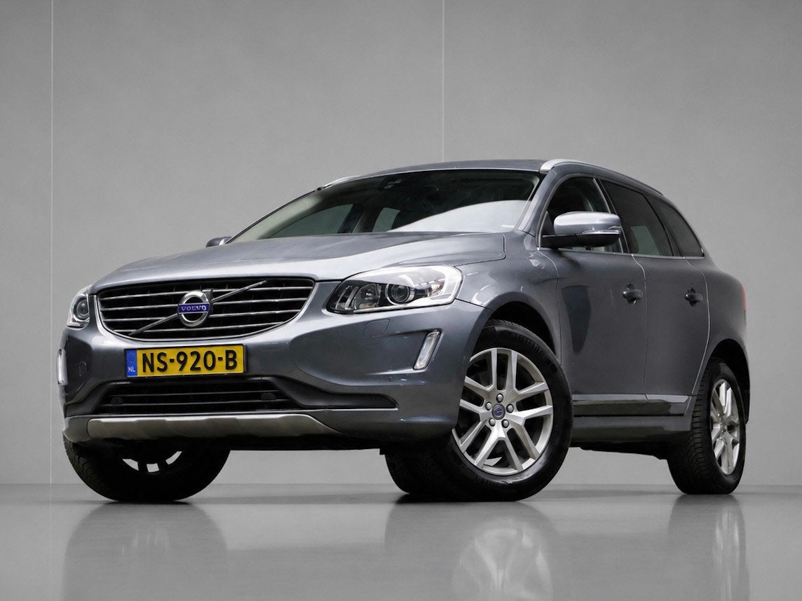 Volvo XC60 2.0 T5 FWD Polar+ Sport (SCHUIFDAK,NAVI,CAMERA,ME, Auto's, 15 km/l, Gebruikt, Euro 6, 4 cilinders